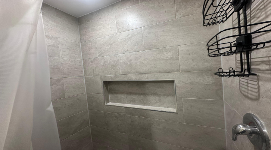 2310 Durazno Ct., Laredo, Texas 78046, 4 Bedrooms Bedrooms, 6 Rooms Rooms,2 BathroomsBathrooms,Residential,For Rent,2310 Durazno Ct.,20261764