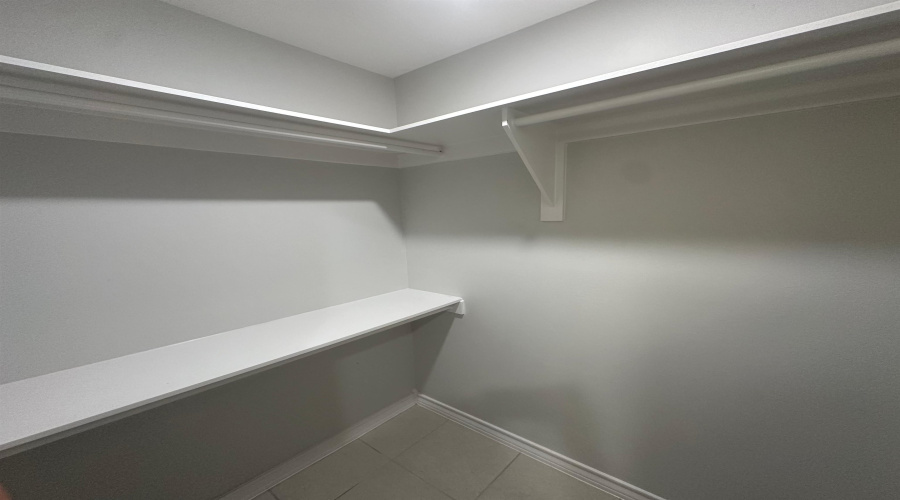 2310 Durazno Ct., Laredo, Texas 78046, 4 Bedrooms Bedrooms, 6 Rooms Rooms,2 BathroomsBathrooms,Residential,For Rent,2310 Durazno Ct.,20261764