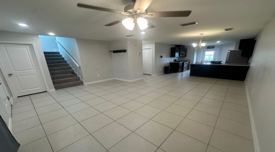 2310 Durazno Ct., Laredo, Texas 78046, 4 Bedrooms Bedrooms, 6 Rooms Rooms,2 BathroomsBathrooms,Residential,For Rent,2310 Durazno Ct.,20261764