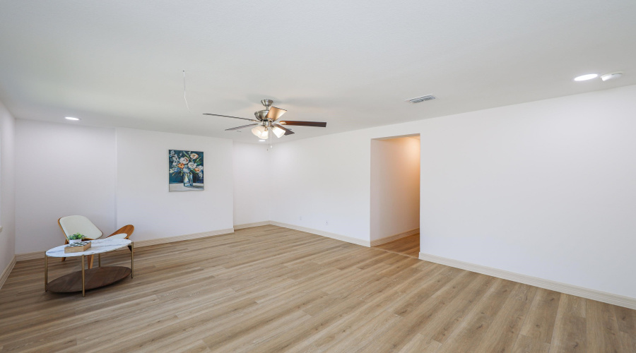 2318 Locust St, Laredo, Texas 78045-0000, 4 Bedrooms Bedrooms, 7 Rooms Rooms,3 BathroomsBathrooms,Residential,For Sale,2318 Locust St,20261765