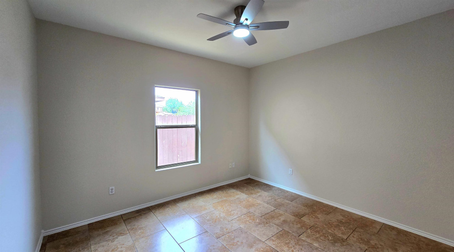 11119 Capistran Lp, Laredo, Texas 78045, 3 Bedrooms Bedrooms, 5 Rooms Rooms,2 BathroomsBathrooms,Residential,For Sale,11119 Capistran Lp,20261768