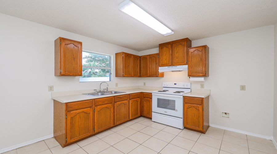 814 Chalan Dr, Laredo, Texas 78045, 3 Bedrooms Bedrooms, 6 Rooms Rooms,2 BathroomsBathrooms,Residential,For Sale,814 Chalan Dr,20261665