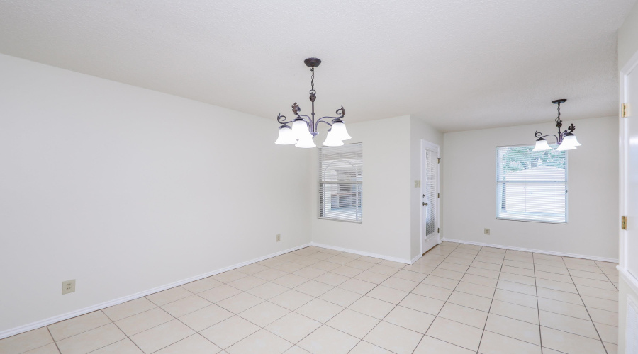 814 Chalan Dr, Laredo, Texas 78045, 3 Bedrooms Bedrooms, 6 Rooms Rooms,2 BathroomsBathrooms,Residential,For Sale,814 Chalan Dr,20261665