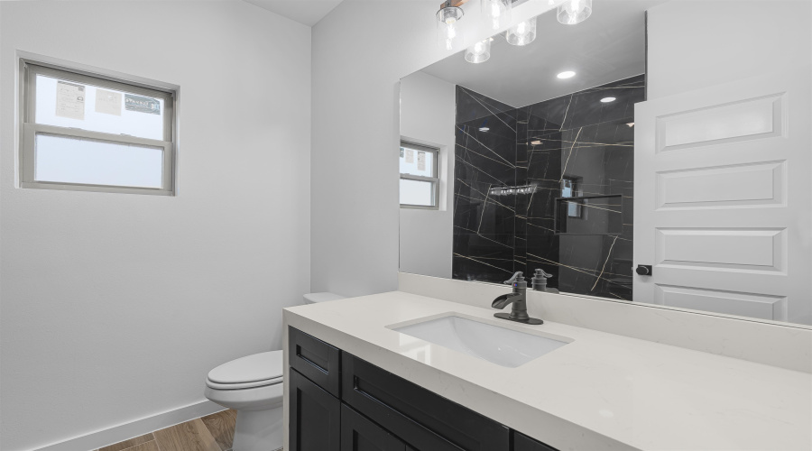 4003 Yoyis St., Laredo, Texas 78046, 3 Bedrooms Bedrooms, 5 Rooms Rooms,2 BathroomsBathrooms,Residential,For Sale,4003 Yoyis St.,20261769