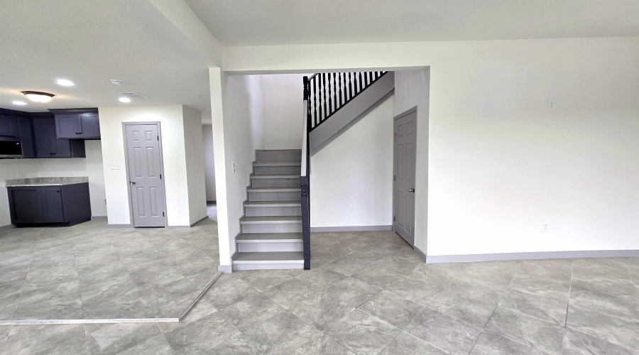 1017 1/2 E Lyon St, Laredo, Texas 78040, 5 Bedrooms Bedrooms, 6 Rooms Rooms,4 BathroomsBathrooms,Residential,For Sale,1017 1/2 E Lyon St,20261773