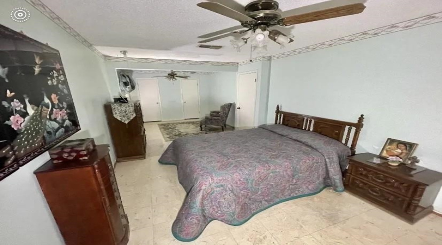 609 Allende St, Laredo, Texas 78041, 3 Bedrooms Bedrooms, 6 Rooms Rooms,1 BathroomBathrooms,Residential,For Sale,609 Allende St,20261774