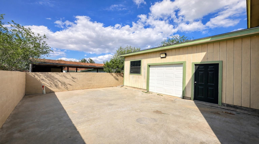 1504 Agave Dr, Laredo, Texas 78041, 5 Bedrooms Bedrooms, 7 Rooms Rooms,2 BathroomsBathrooms,Residential,For Sale,1504 Agave Dr,20261776