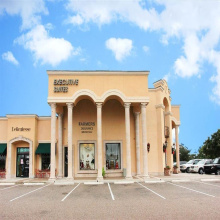 107 Calle Del Norte, Laredo, Texas 78041, 6 Rooms Rooms,2 BathroomsBathrooms,Commercial retail/office,For Rent,107 Calle Del Norte,20261782