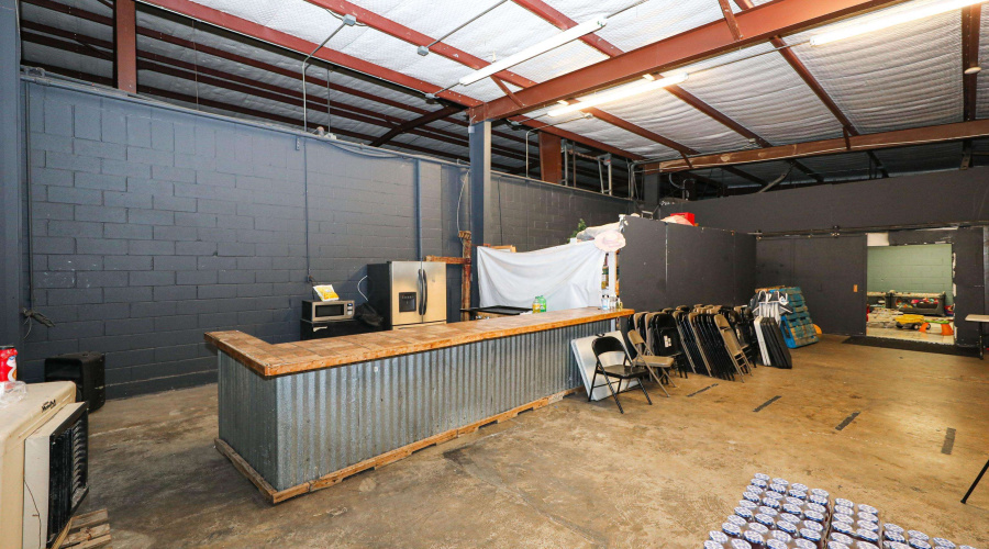 5802 McPherson Rd, Laredo, Texas 78041, 1 Room Rooms,3 BathroomsBathrooms,Commercial retail/office,For Rent,5802 McPherson Rd,20261787