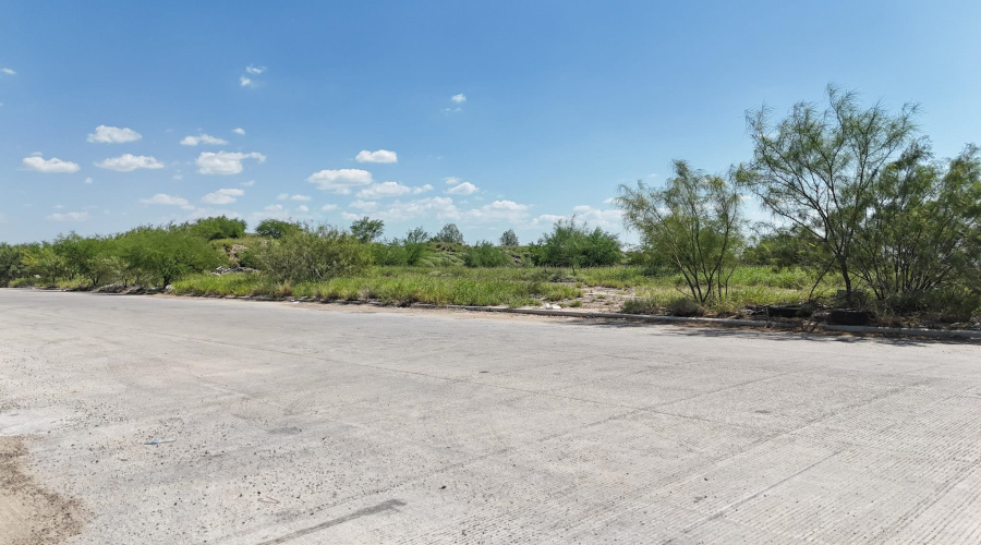 115 North America Rd., Laredo, Texas 78045, ,Land,For Sale,115 North America Rd.,20261777