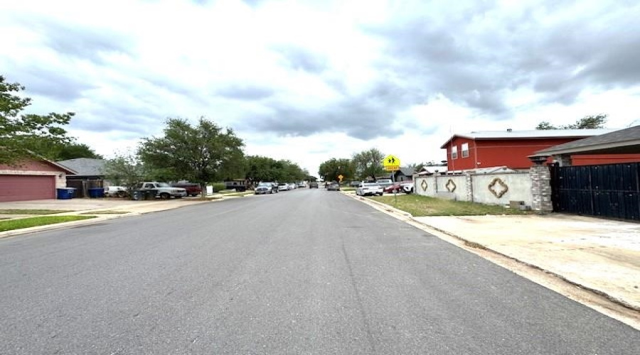 414 Albany Dr, Laredo, Texas 78045, ,Land,For Sale,414 Albany Dr,20261784