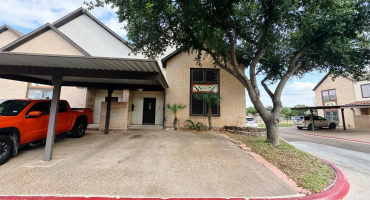 2445 Monarch Dr, Laredo, Texas 78045, 3 Bedrooms Bedrooms, 3 Rooms Rooms,2 BathroomsBathrooms,Residential,For Rent,2445 Monarch Dr,20261780