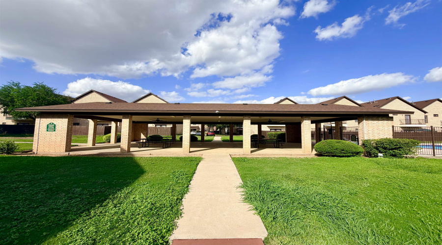 2445 Monarch Dr, Laredo, Texas 78045, 3 Bedrooms Bedrooms, 3 Rooms Rooms,2 BathroomsBathrooms,Residential,For Rent,2445 Monarch Dr,20261780