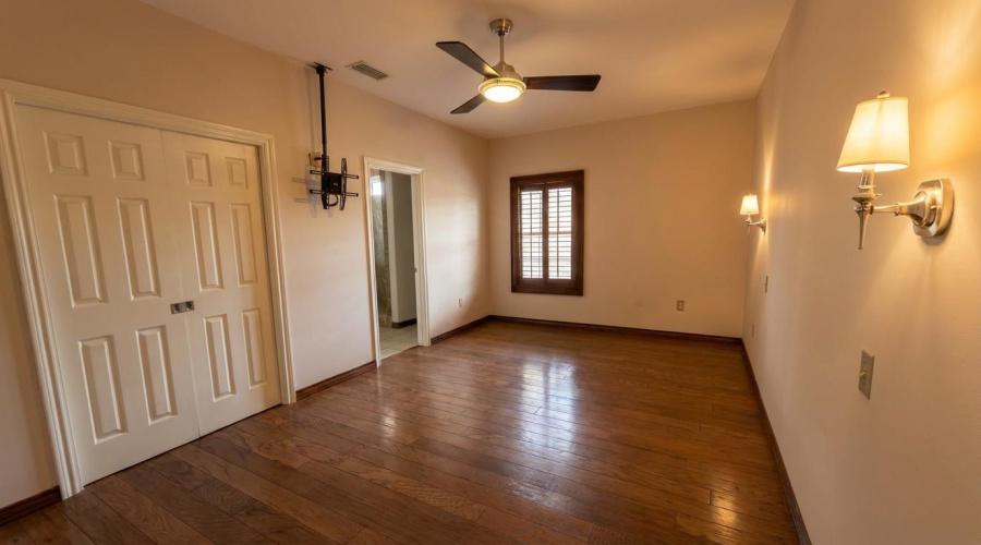 2445 Monarch Dr, Laredo, Texas 78045, 3 Bedrooms Bedrooms, 3 Rooms Rooms,2 BathroomsBathrooms,Residential,For Rent,2445 Monarch Dr,20261780