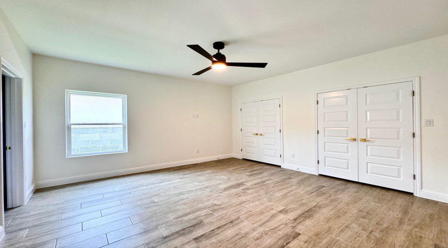 1405 Eagles LN, LAREDO, Texas 78045, 3 Bedrooms Bedrooms, 5 Rooms Rooms,2 BathroomsBathrooms,Residential,For Rent,1405 Eagles LN,20261781