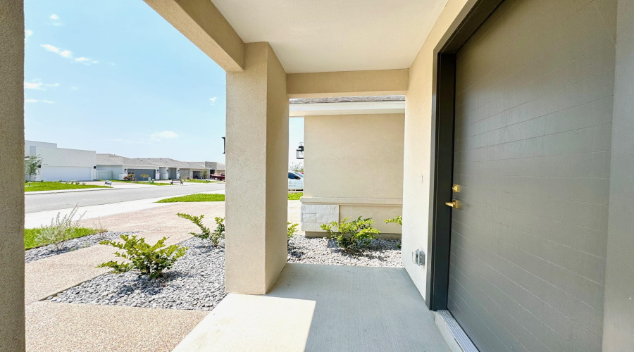 1405 Eagles LN, LAREDO, Texas 78045, 3 Bedrooms Bedrooms, 5 Rooms Rooms,2 BathroomsBathrooms,Residential,For Rent,1405 Eagles LN,20261781