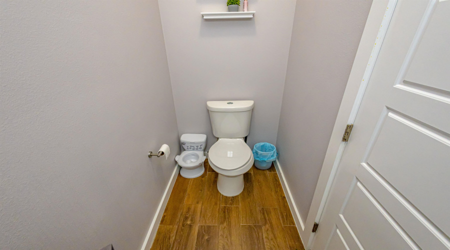 511 Prado Dr, Laredo, Texas 78045, 4 Bedrooms Bedrooms, 7 Rooms Rooms,2 BathroomsBathrooms,Residential,For Sale,511 Prado Dr,20261783