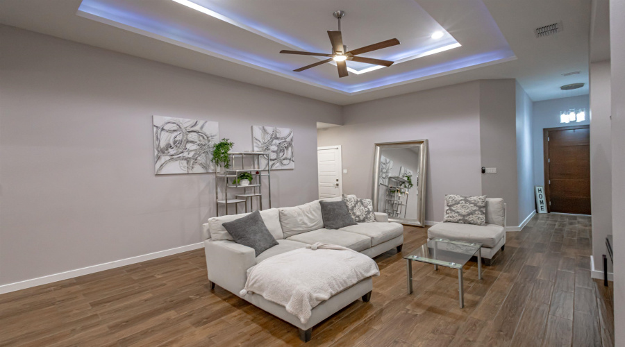 511 Prado Dr, Laredo, Texas 78045, 4 Bedrooms Bedrooms, 7 Rooms Rooms,2 BathroomsBathrooms,Residential,For Sale,511 Prado Dr,20261783