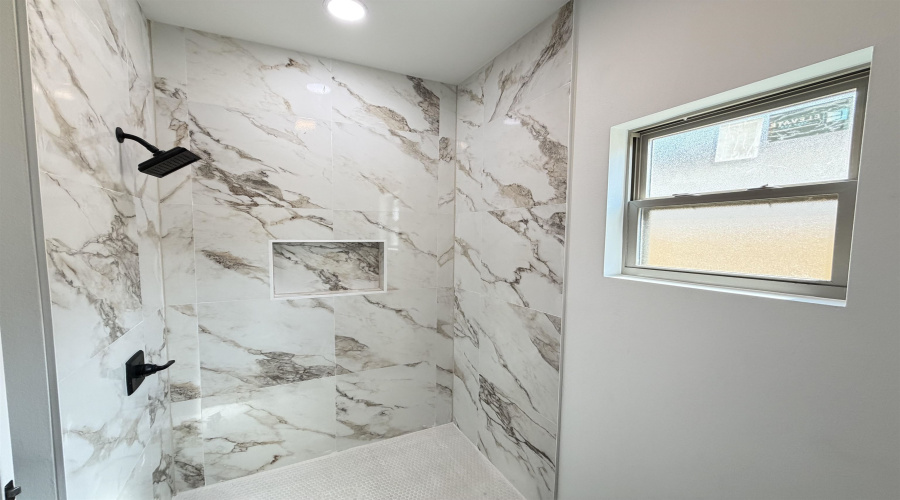 5129 Nispero Ln, Laredo, Texas 78046, 3 Bedrooms Bedrooms, 4 Rooms Rooms,2 BathroomsBathrooms,Residential,For Sale,5129 Nispero Ln,20261790