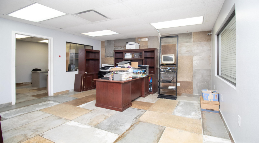 1401 Guatemozin St, Laredo, Texas 78040, 1 Bedroom Bedrooms, ,4 BathroomsBathrooms,Commercial/industrial,For Sale,1401 Guatemozin St,20261794