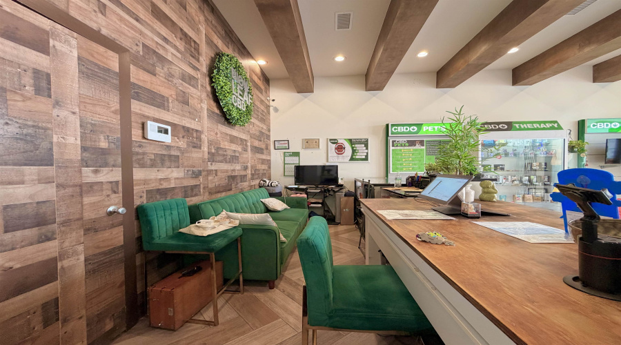 9413 McPherson Rd, LAREDO, Texas 78045, 1 Room Rooms,1 BathroomBathrooms,Commercial retail/office,For Rent,9413 McPherson Rd,20261796