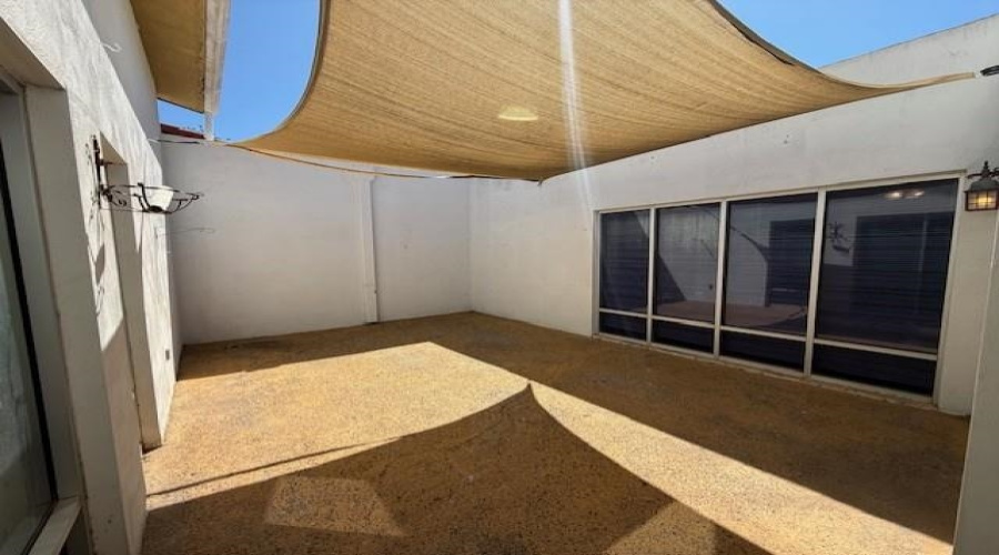 1717 Clark Blvd, Laredo, Texas 78043, 2 Bedrooms Bedrooms, 5 Rooms Rooms,3 BathroomsBathrooms,Residential,For Rent,1717 Clark Blvd,20261396