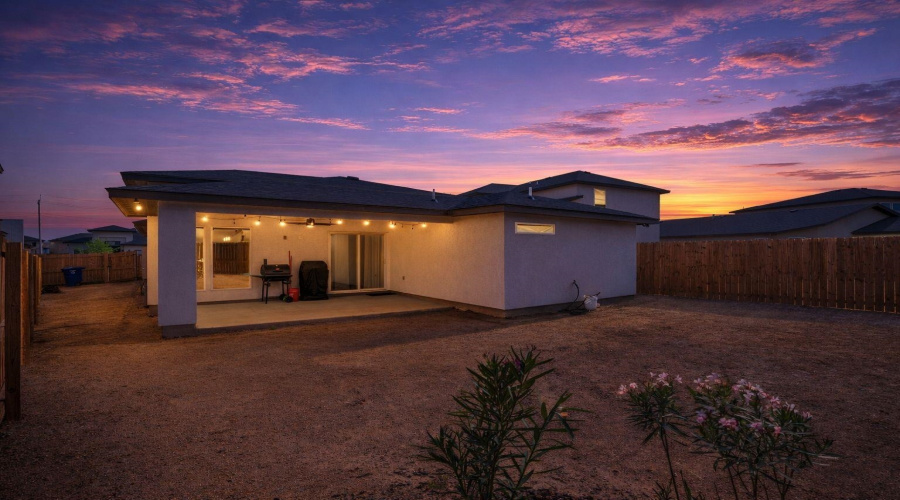 9812 Caddo Loop, Laredo, Texas 78045, 4 Bedrooms Bedrooms, 4 Rooms Rooms,2 BathroomsBathrooms,Residential,For Rent,9812 Caddo Loop,20261792