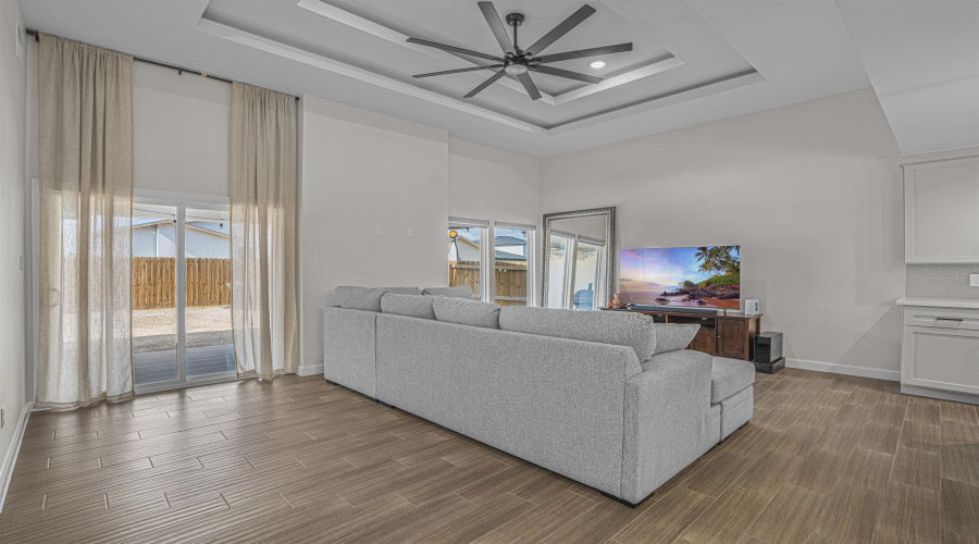 9812 Caddo Loop, Laredo, Texas 78045, 4 Bedrooms Bedrooms, 4 Rooms Rooms,2 BathroomsBathrooms,Residential,For Rent,9812 Caddo Loop,20261792