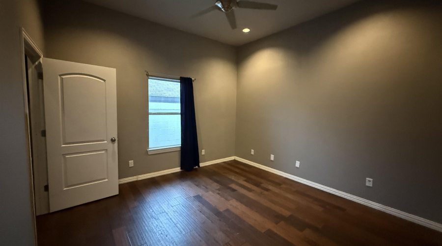 207 Nevers Ct, Laredo, Texas 78045, 3 Bedrooms Bedrooms, 6 Rooms Rooms,2 BathroomsBathrooms,Residential,For Sale,207 Nevers Ct,20261798