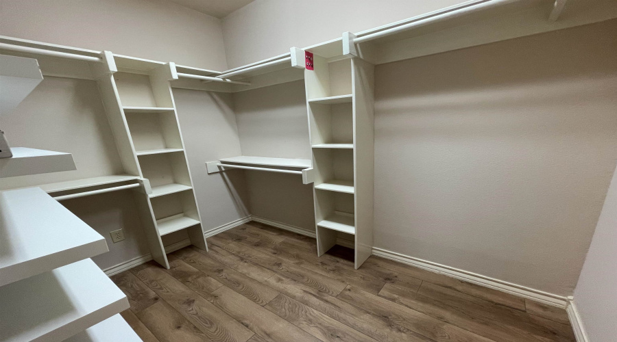 10606 Cabo Wabo Dr, LAREDO, Texas 78045, 4 Bedrooms Bedrooms, 8 Rooms Rooms,3 BathroomsBathrooms,Residential,For Rent,10606 Cabo Wabo Dr,20261800