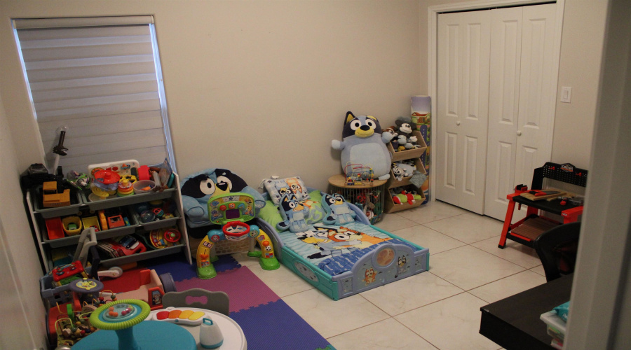 411 Glen Cook Dr., Laredo, Texas 78041-6469, 4 Bedrooms Bedrooms, 8 Rooms Rooms,3 BathroomsBathrooms,Residential,For Sale,411 Glen Cook Dr.,20261802