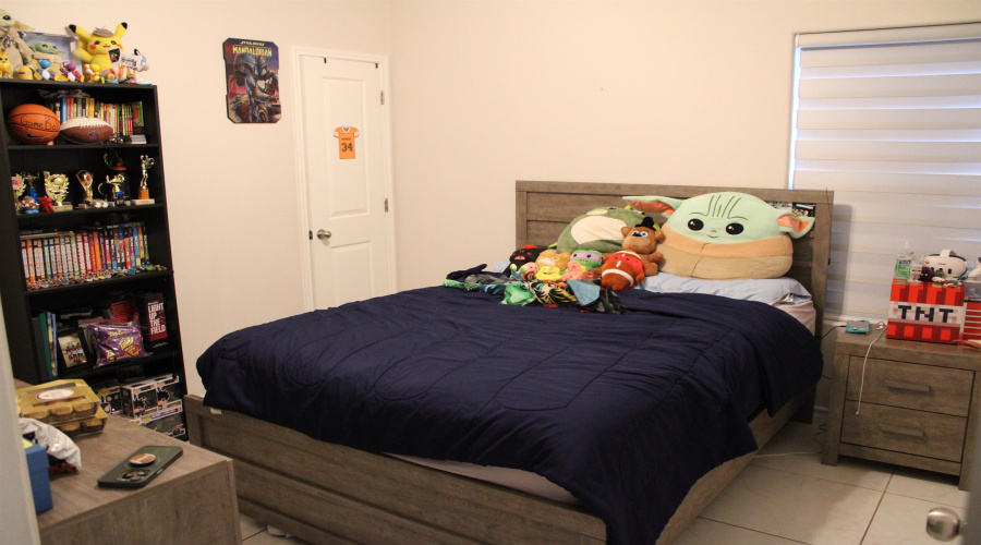 411 Glen Cook Dr., Laredo, Texas 78041-6469, 4 Bedrooms Bedrooms, 8 Rooms Rooms,3 BathroomsBathrooms,Residential,For Sale,411 Glen Cook Dr.,20261802