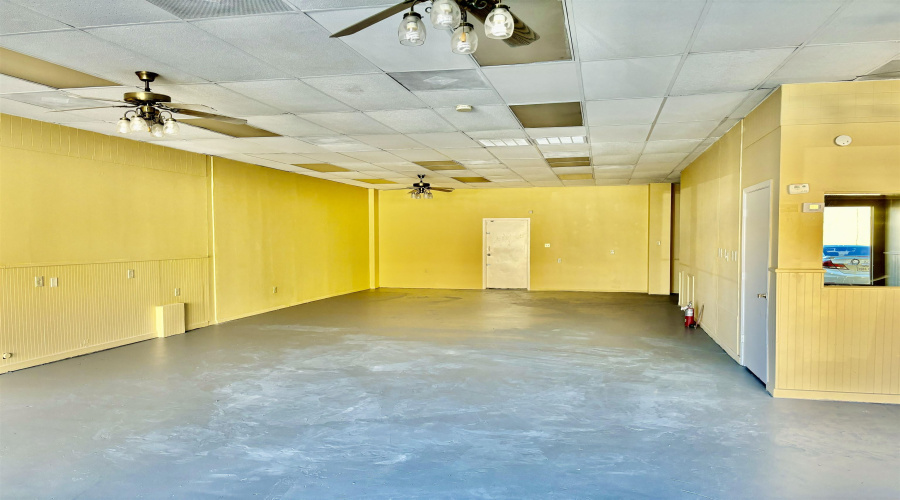 502 W Calton Rd, Laredo, Texas 78041, ,1 BathroomBathrooms,Commercial retail/office,For Rent,502 W Calton Rd,20261809