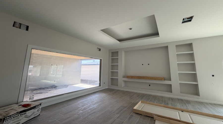 1016 Noyola Loop, Laredo, Texas 78046, 4 Bedrooms Bedrooms, 7 Rooms Rooms,2 BathroomsBathrooms,Residential,For Sale,1016 Noyola Loop,20261807