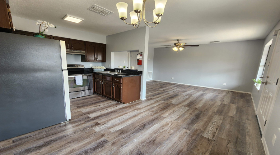 3019 Corpus Christi St, Laredo, Texas 78043, 1 Bedroom Bedrooms, 2 Rooms Rooms,1 BathroomBathrooms,Residential,For Rent,3019 Corpus Christi St,20261810