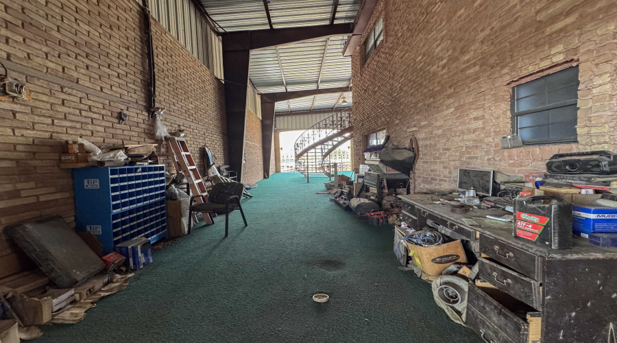 5103 E U.S. Hwy 59, Laredo, Texas 78043, 1 Bedroom Bedrooms, ,3 BathroomsBathrooms,Commercial/industrial,For Sale,5103 E U.S. Hwy 59,20261819