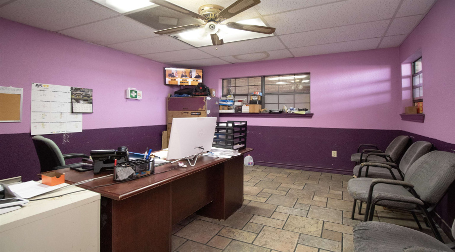 5103 E U.S. Hwy 59, Laredo, Texas 78043, 1 Bedroom Bedrooms, ,3 BathroomsBathrooms,Commercial/industrial,For Sale,5103 E U.S. Hwy 59,20261819