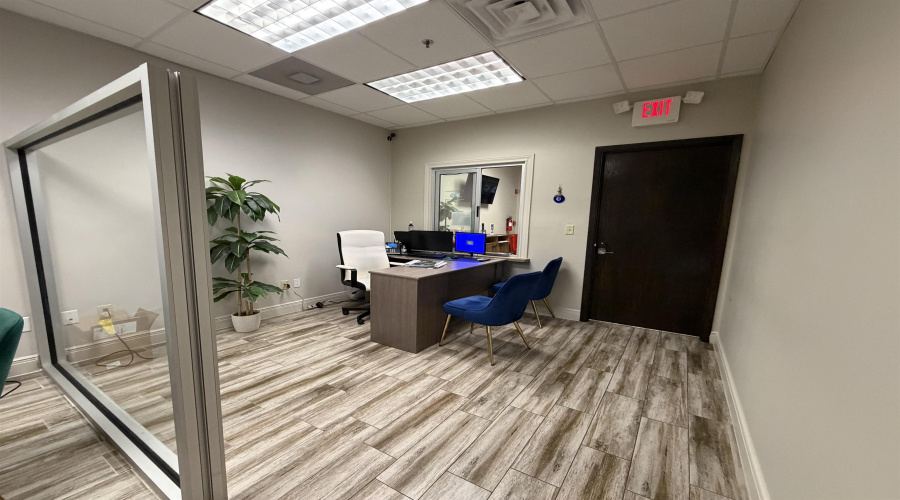 6999 McPherson Dr, Laredo Tx, Texas 78045, 21 Rooms Rooms,2 BathroomsBathrooms,Commercial retail/office,For Sale,6999 McPherson Dr,20261818