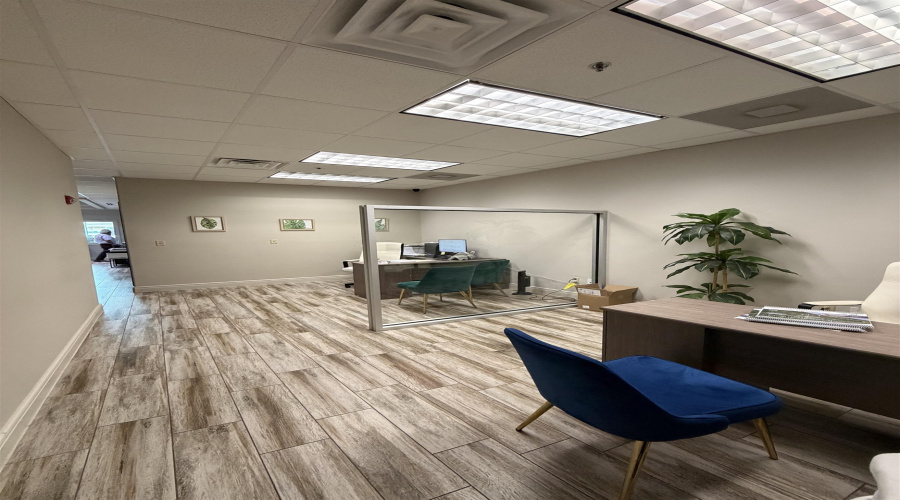 6999 McPherson Dr, Laredo Tx, Texas 78045, 21 Rooms Rooms,2 BathroomsBathrooms,Commercial retail/office,For Sale,6999 McPherson Dr,20261818