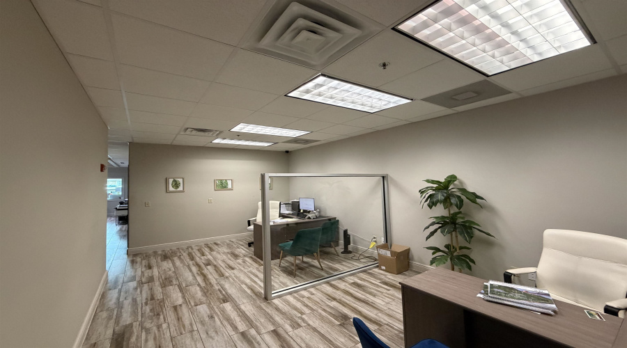 6999 McPherson Dr, Laredo Tx, Texas 78045, 21 Rooms Rooms,2 BathroomsBathrooms,Commercial retail/office,For Sale,6999 McPherson Dr,20261818