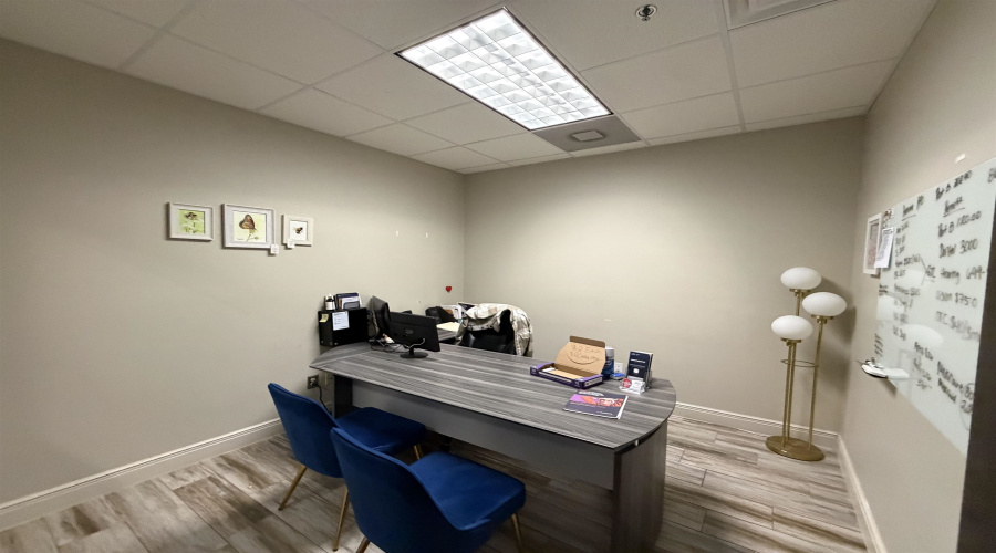 6999 McPherson Dr, Laredo Tx, Texas 78045, 21 Rooms Rooms,2 BathroomsBathrooms,Commercial retail/office,For Sale,6999 McPherson Dr,20261818