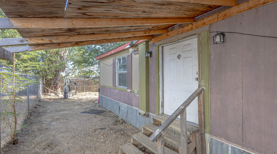 3533 Pericles Ln, LAREDO, Texas 78046, 3 Bedrooms Bedrooms, 5 Rooms Rooms,2 BathroomsBathrooms,Residential,For Sale,3533 Pericles Ln,20261820