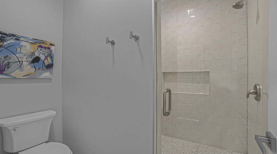 9653 McPherson Rd, Laredo, Texas 78045, 3 Bedrooms Bedrooms, 7 Rooms Rooms,2 BathroomsBathrooms,Residential,For Sale,9653 McPherson Rd,20261822