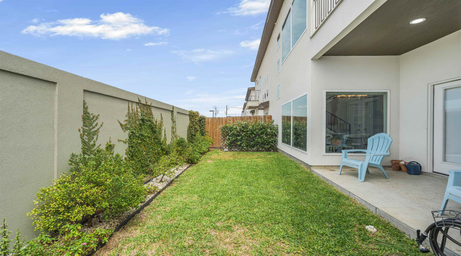 9653 McPherson Rd, Laredo, Texas 78045, 3 Bedrooms Bedrooms, 7 Rooms Rooms,2 BathroomsBathrooms,Residential,For Sale,9653 McPherson Rd,20261822