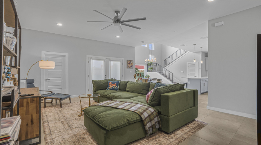 9653 McPherson Rd, Laredo, Texas 78045, 3 Bedrooms Bedrooms, 7 Rooms Rooms,2 BathroomsBathrooms,Residential,For Sale,9653 McPherson Rd,20261822