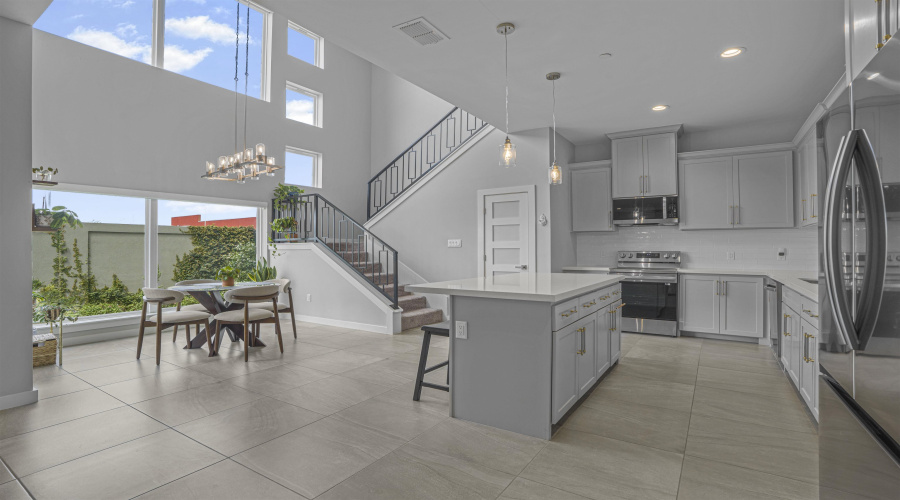 9653 McPherson Rd, Laredo, Texas 78045, 3 Bedrooms Bedrooms, 7 Rooms Rooms,2 BathroomsBathrooms,Residential,For Sale,9653 McPherson Rd,20261822