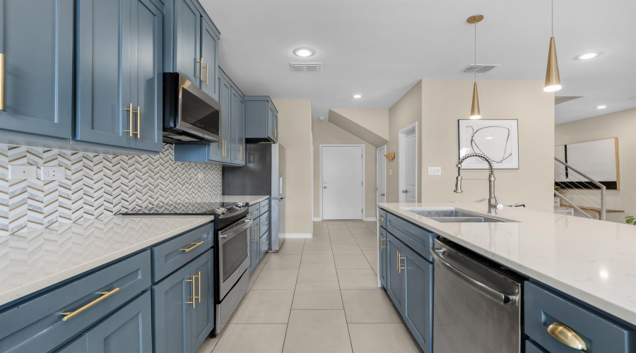 7918 Elka Lp, Laredo, Texas 78045, 3 Bedrooms Bedrooms, 6 Rooms Rooms,2 BathroomsBathrooms,Residential,For Sale,7918 Elka Lp,20261824