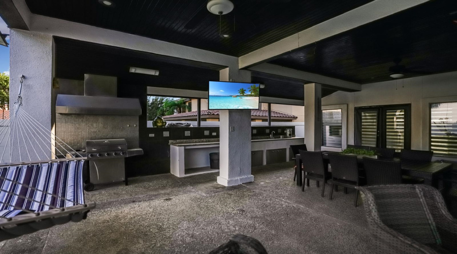 309 Lake Kariba Ct, Laredo, Texas 78041, 5 Bedrooms Bedrooms, 10 Rooms Rooms,4 BathroomsBathrooms,Residential,For Sale,309 Lake Kariba Ct,20261826