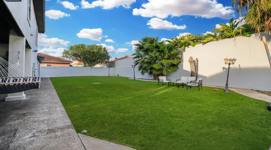 309 Lake Kariba Ct, Laredo, Texas 78041, 5 Bedrooms Bedrooms, 10 Rooms Rooms,4 BathroomsBathrooms,Residential,For Sale,309 Lake Kariba Ct,20261826