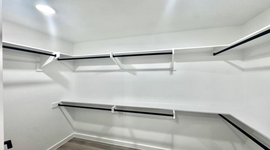 1019 Yellow Birch Dr., Laredo, Texas 78045-0000, 3 Bedrooms Bedrooms, 3 Rooms Rooms,3 BathroomsBathrooms,Residential,For Sale,1019 Yellow Birch Dr.,20261829